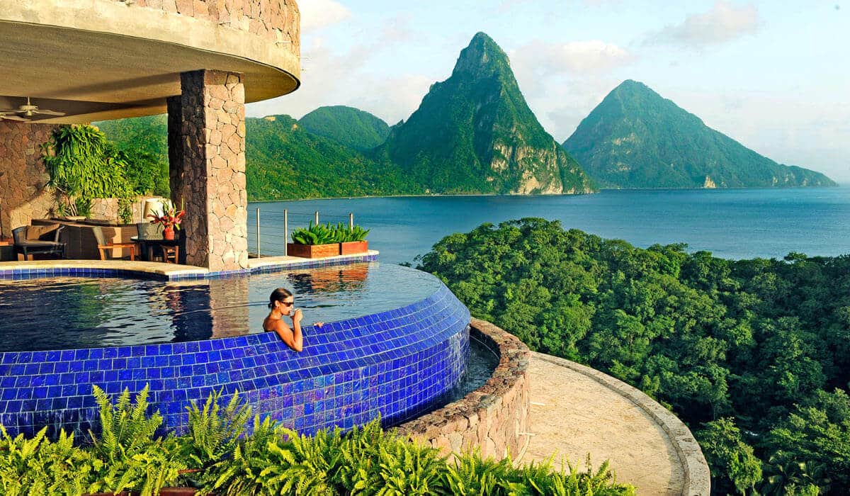 Jade Mountain Resort