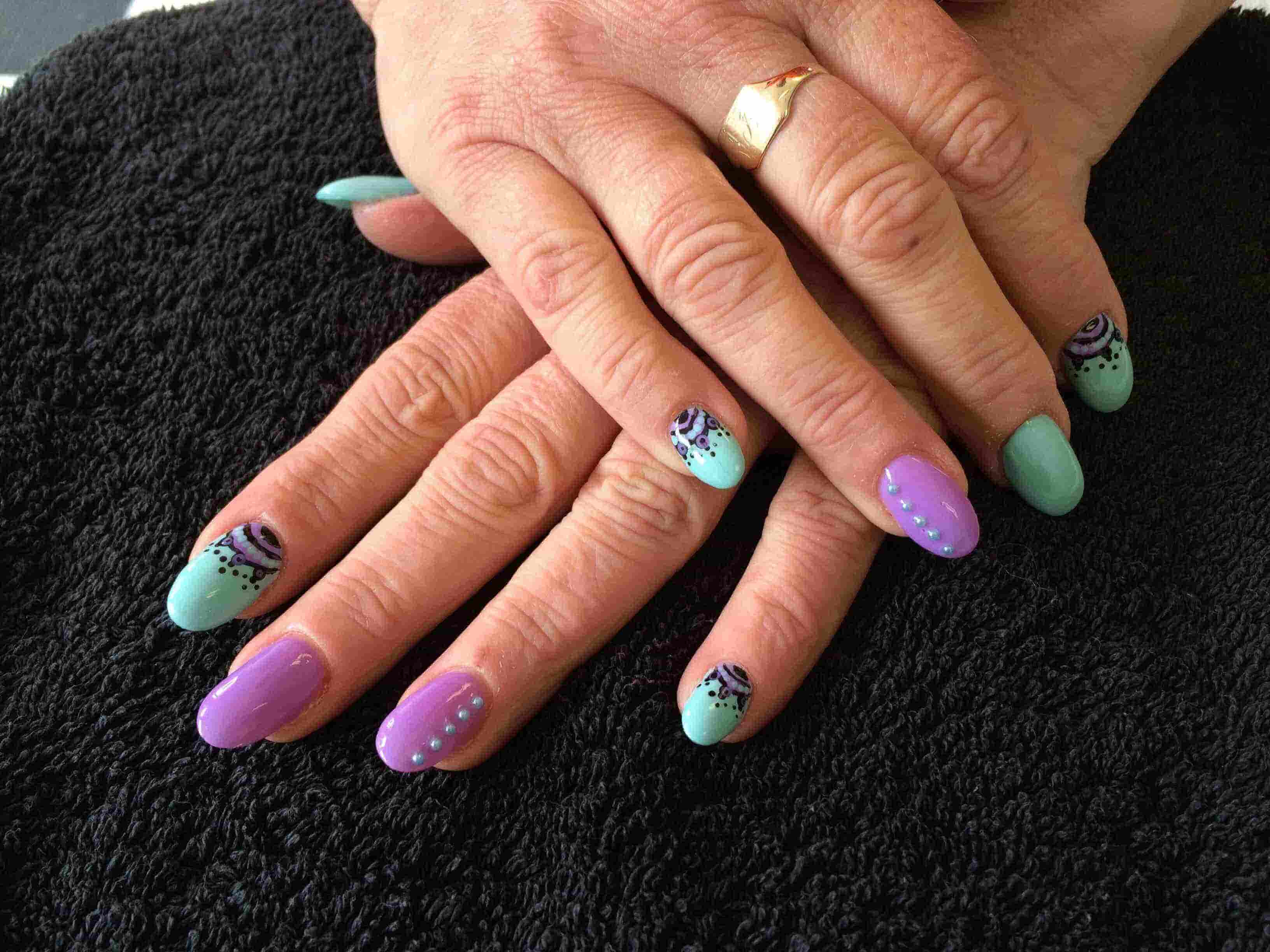 7. Delicate Floral Nail Extensions - wide 8