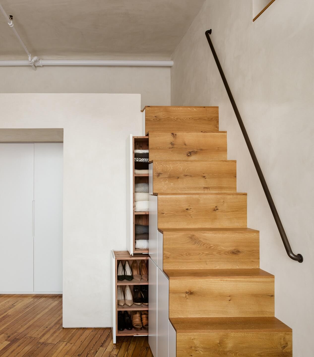 Storage staircase