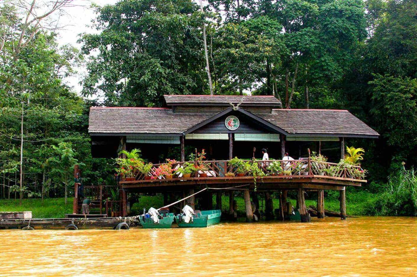 Sukau Rainforest Lodge