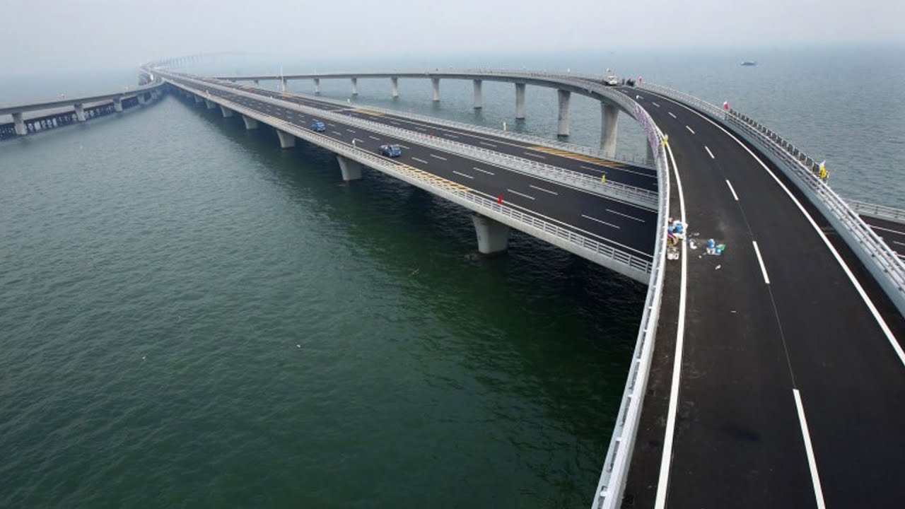 Weinan Weihe Grand Bridge China