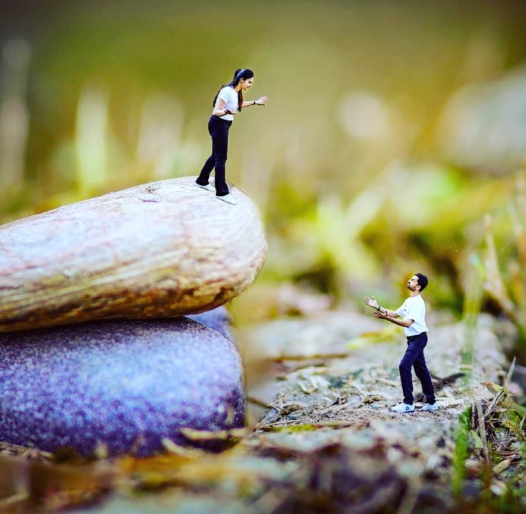 Mesmerizing Miniature Photography Ideas For PreWedding