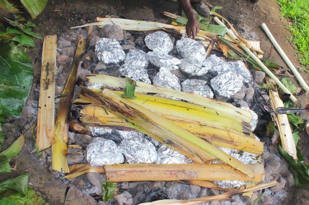 Amazing Underground Barbecue Styles Around the World Live Enhanced