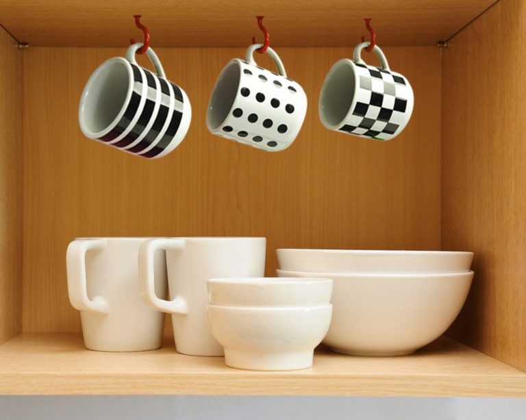 DIY Easy Hacks and Use for Hooks and Hangers Live Enhanced