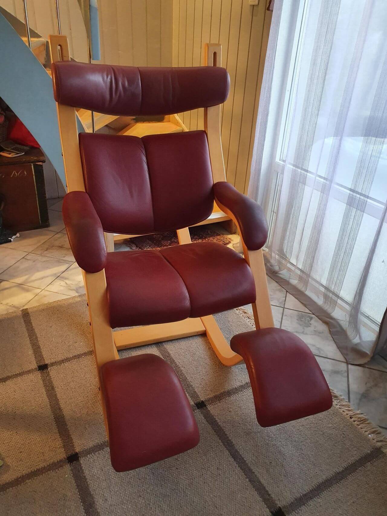 gravity balance chair