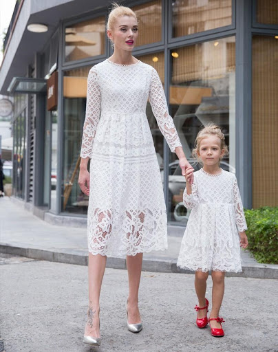 mother and daughter fashion trend