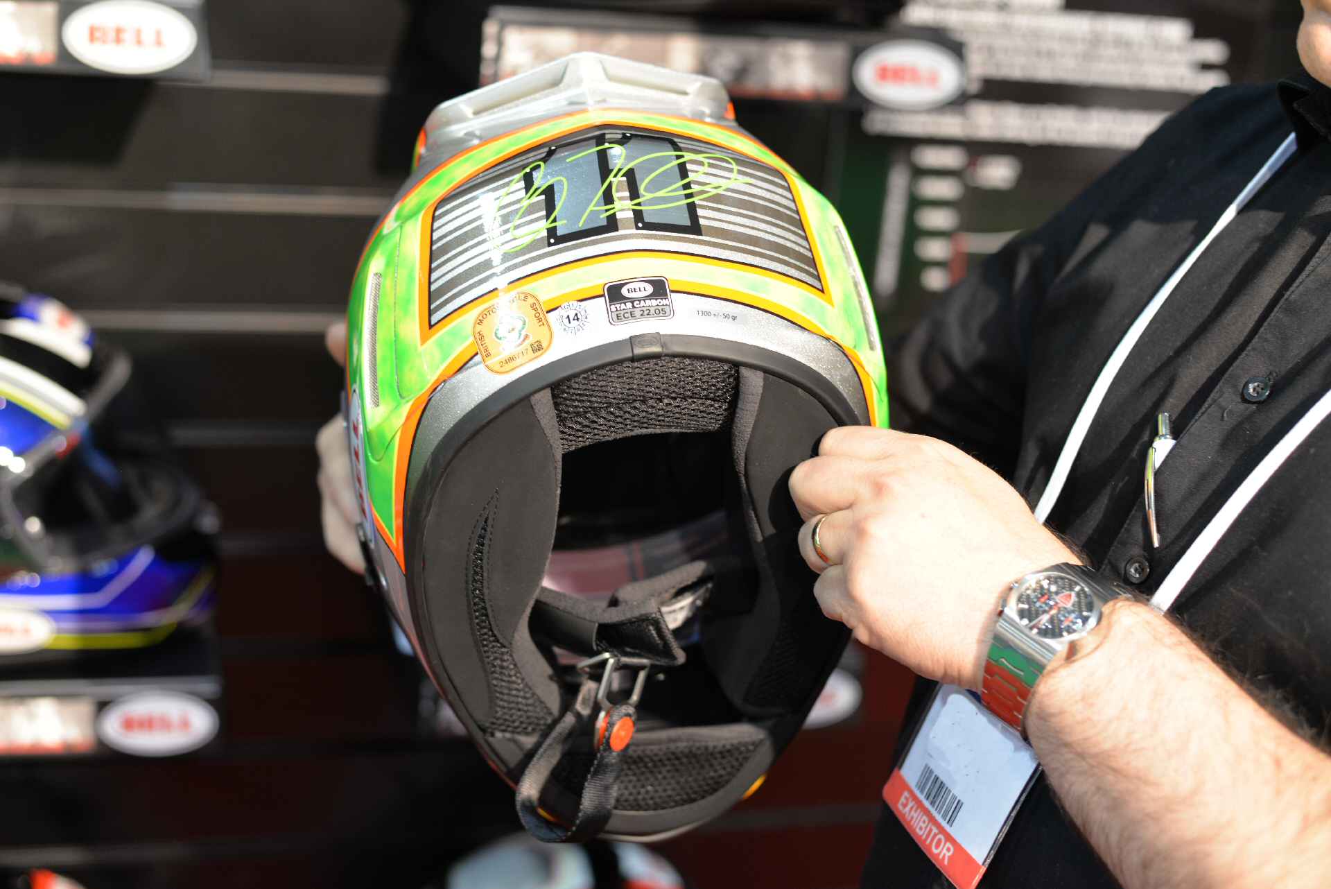 How To Add a Boost of Color to Your Motorcycle Helmet - Live Enhanced