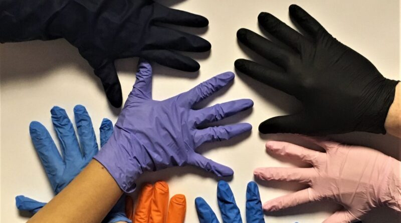 Nitrile Gloves