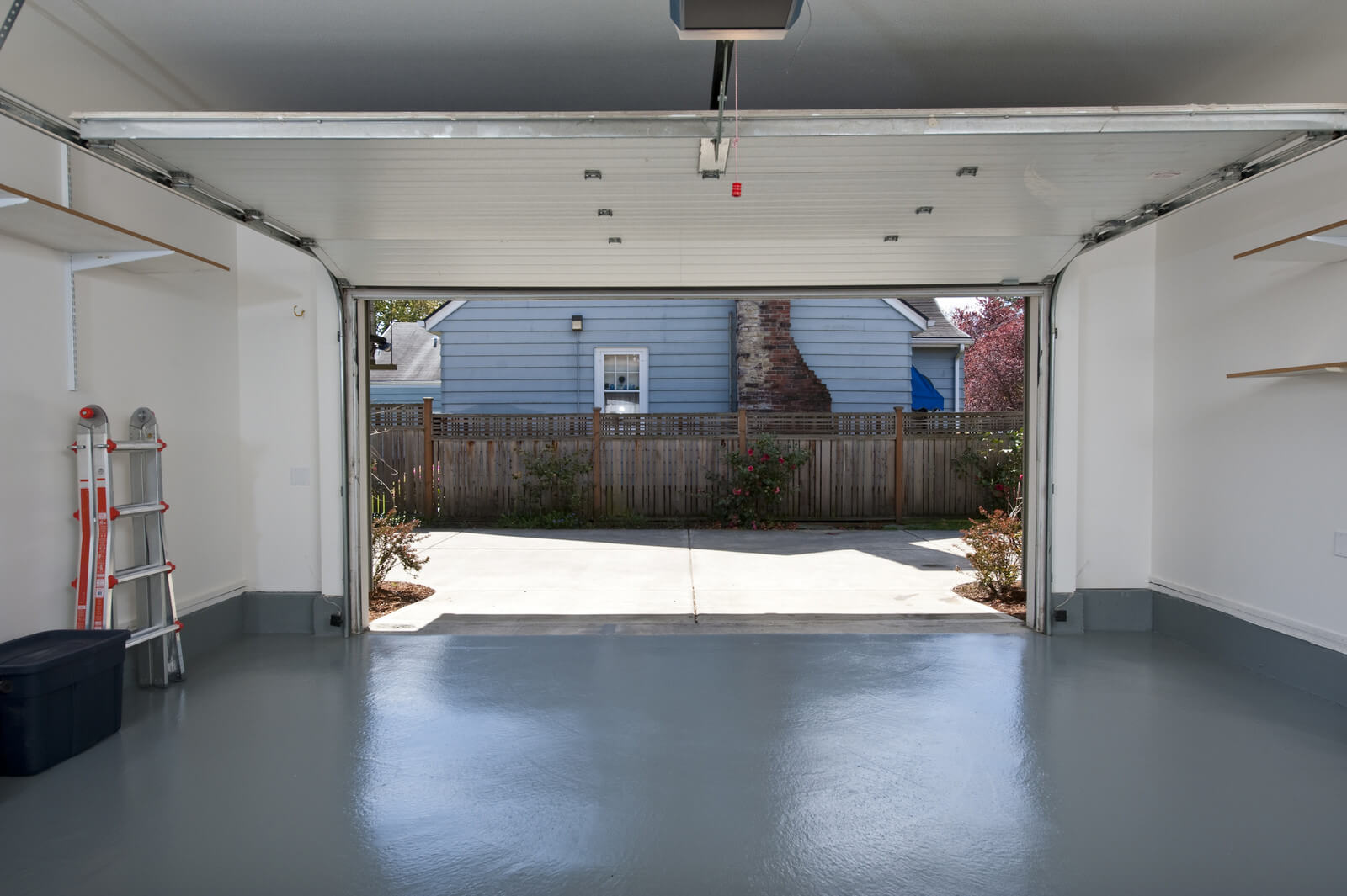 Hire A Professional To Fix Your Garage