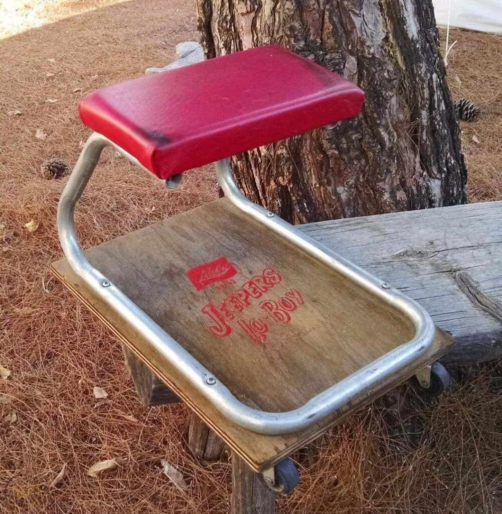 14 Crafty Ideas on How to Repurpose Old Bed Sheets for Home Use