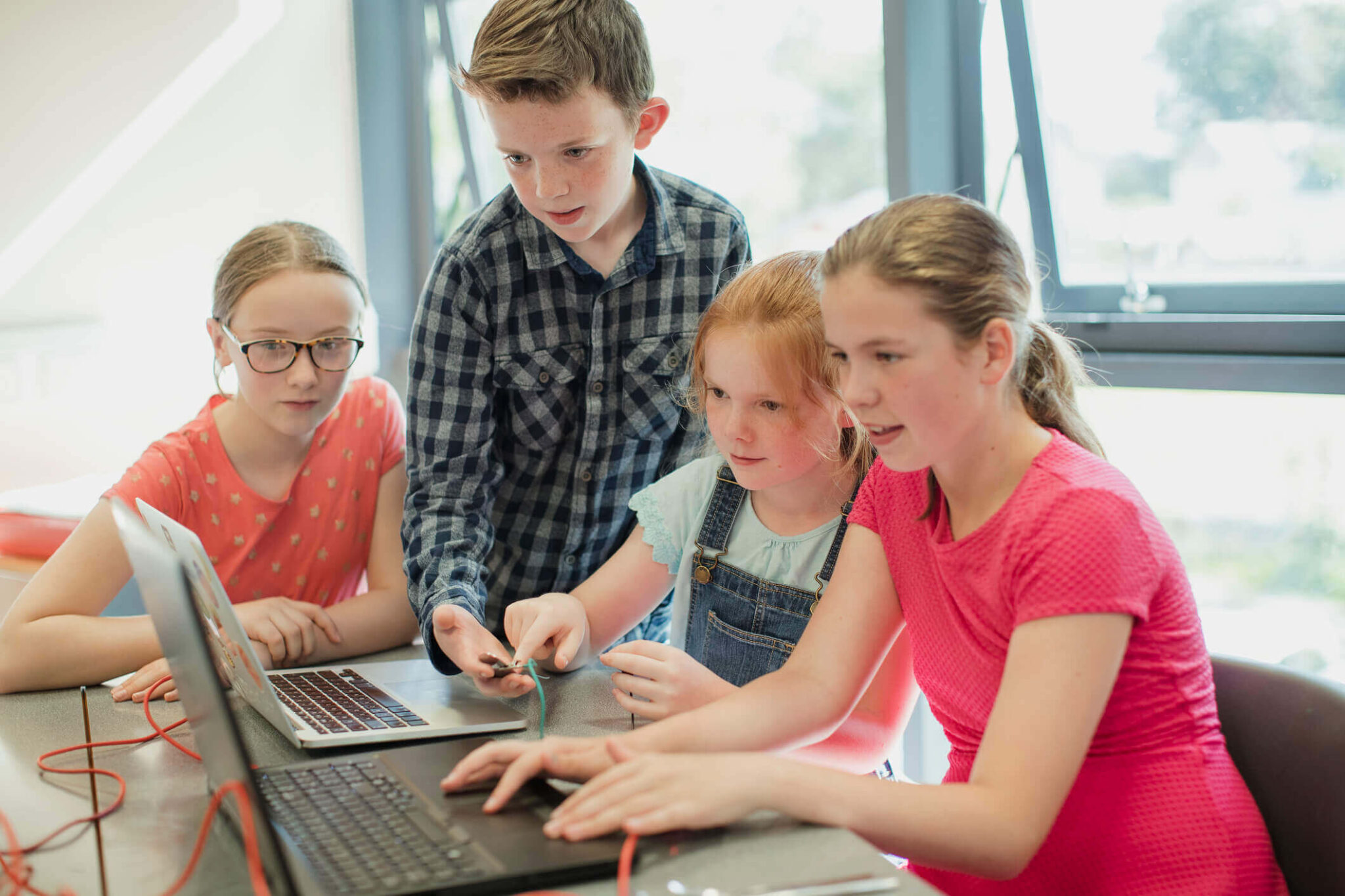 How to Teach Programming to Kids With Scratch - Live Enhanced