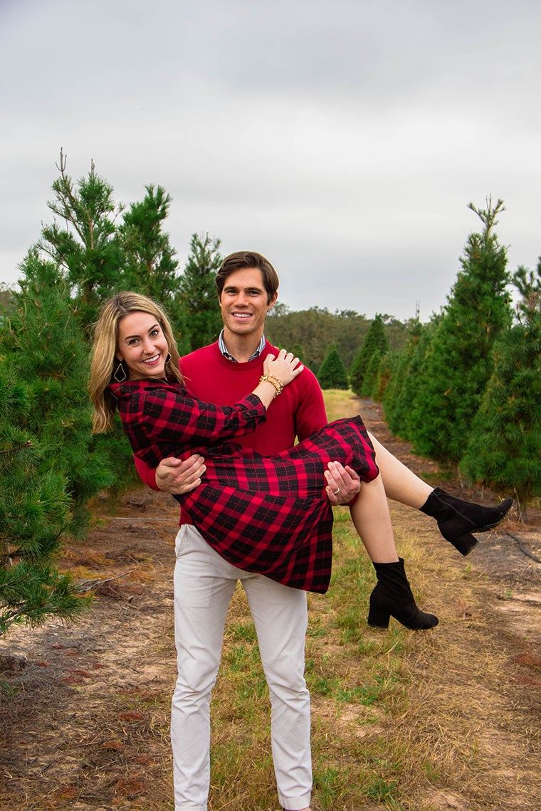 8 Best Couple Outfit Ideas for Christmas Season Live Enhanced Matching Couples Christmas Outfits