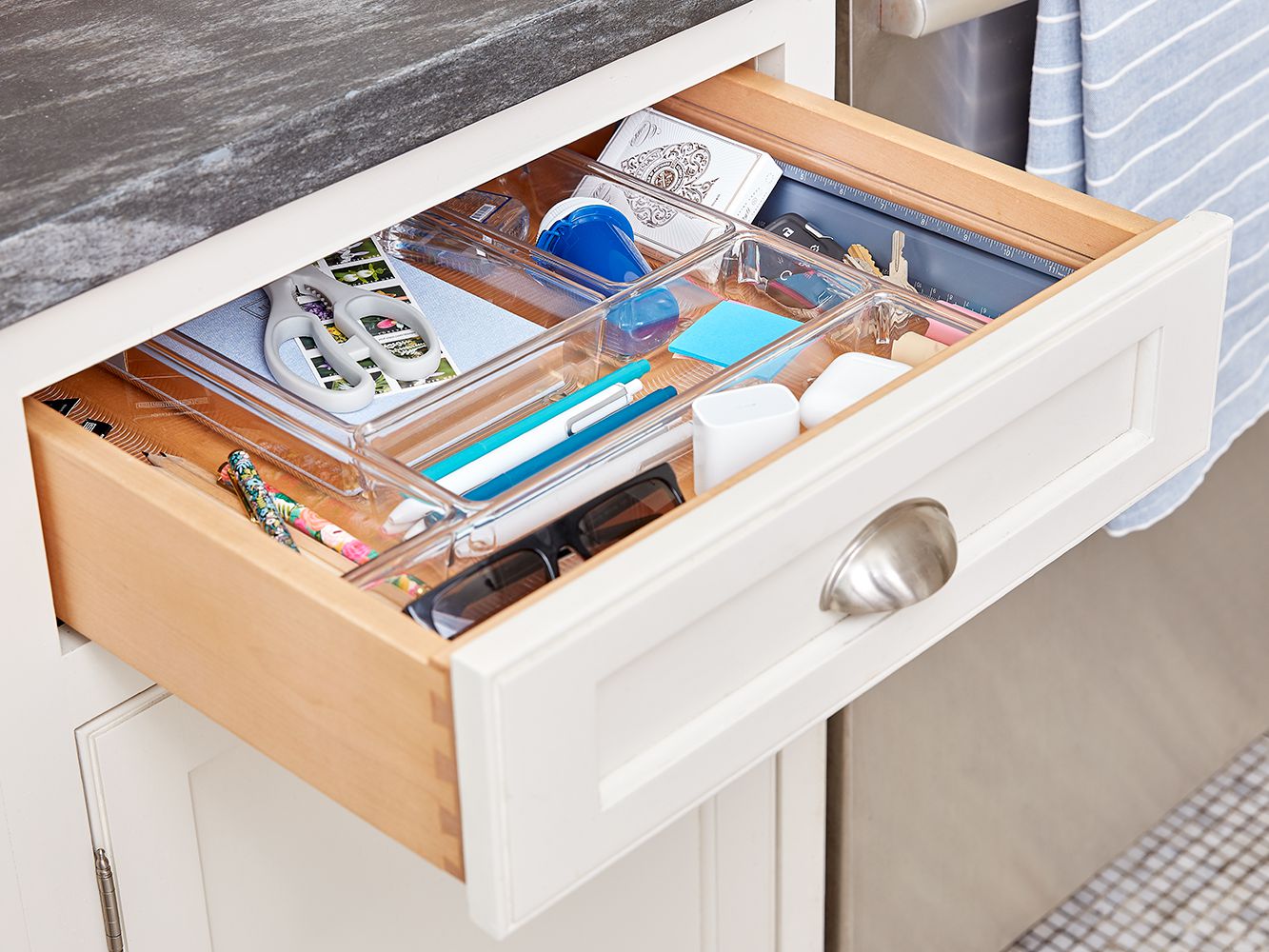 Organize Your Dressing Drawers