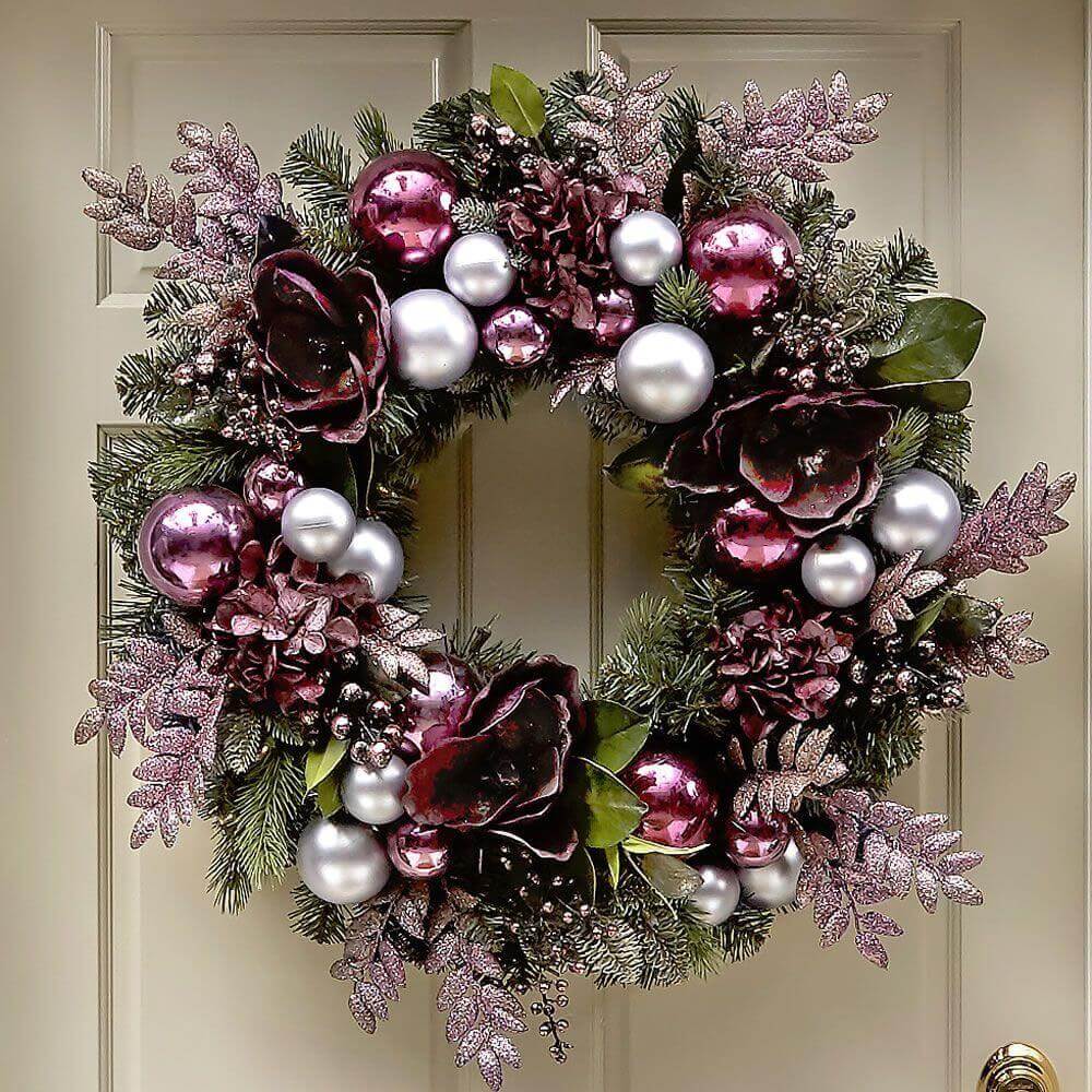 Wreaths for Christmas Decorations