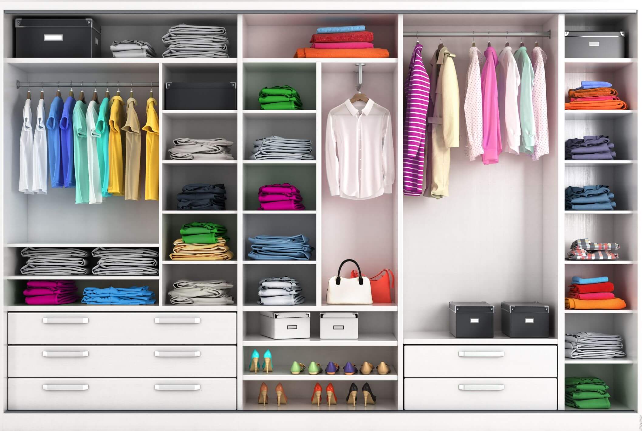 Styling and Closet Organizing Tips