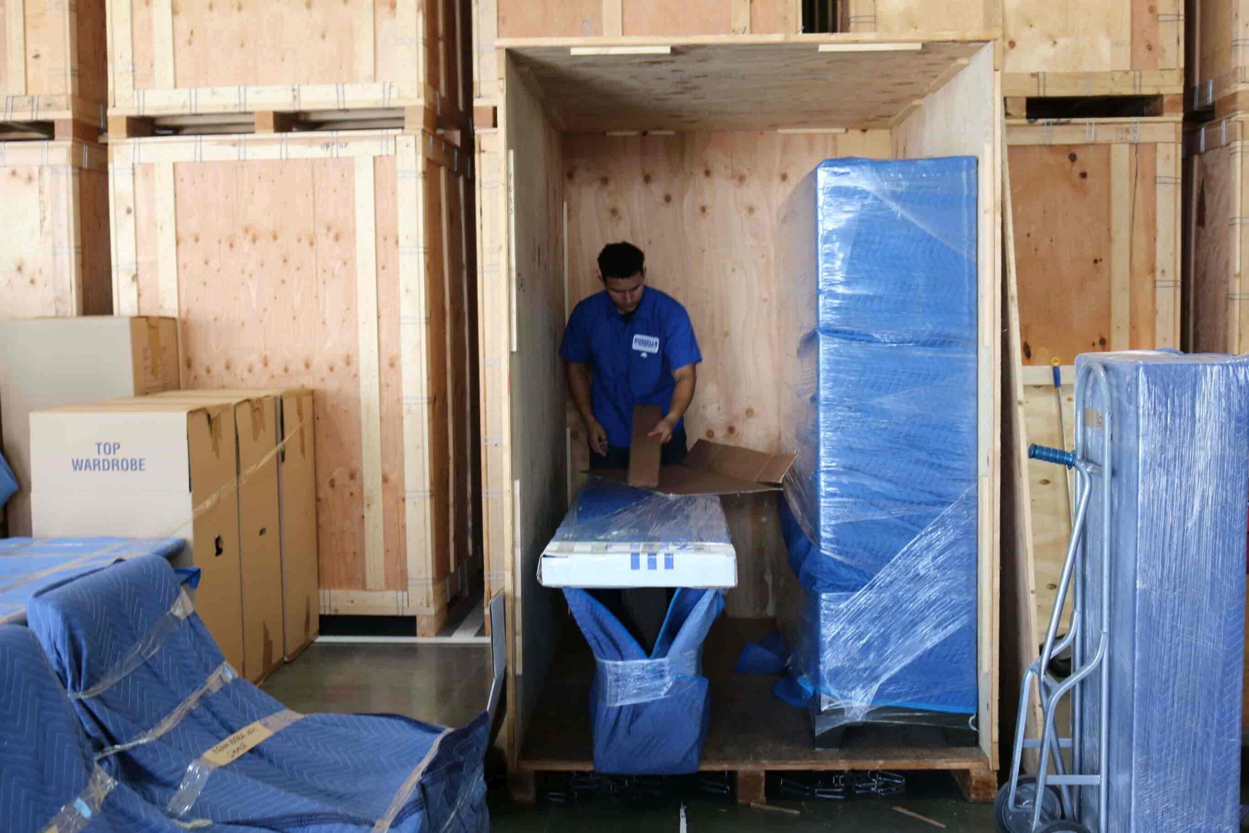 moving and storage companies