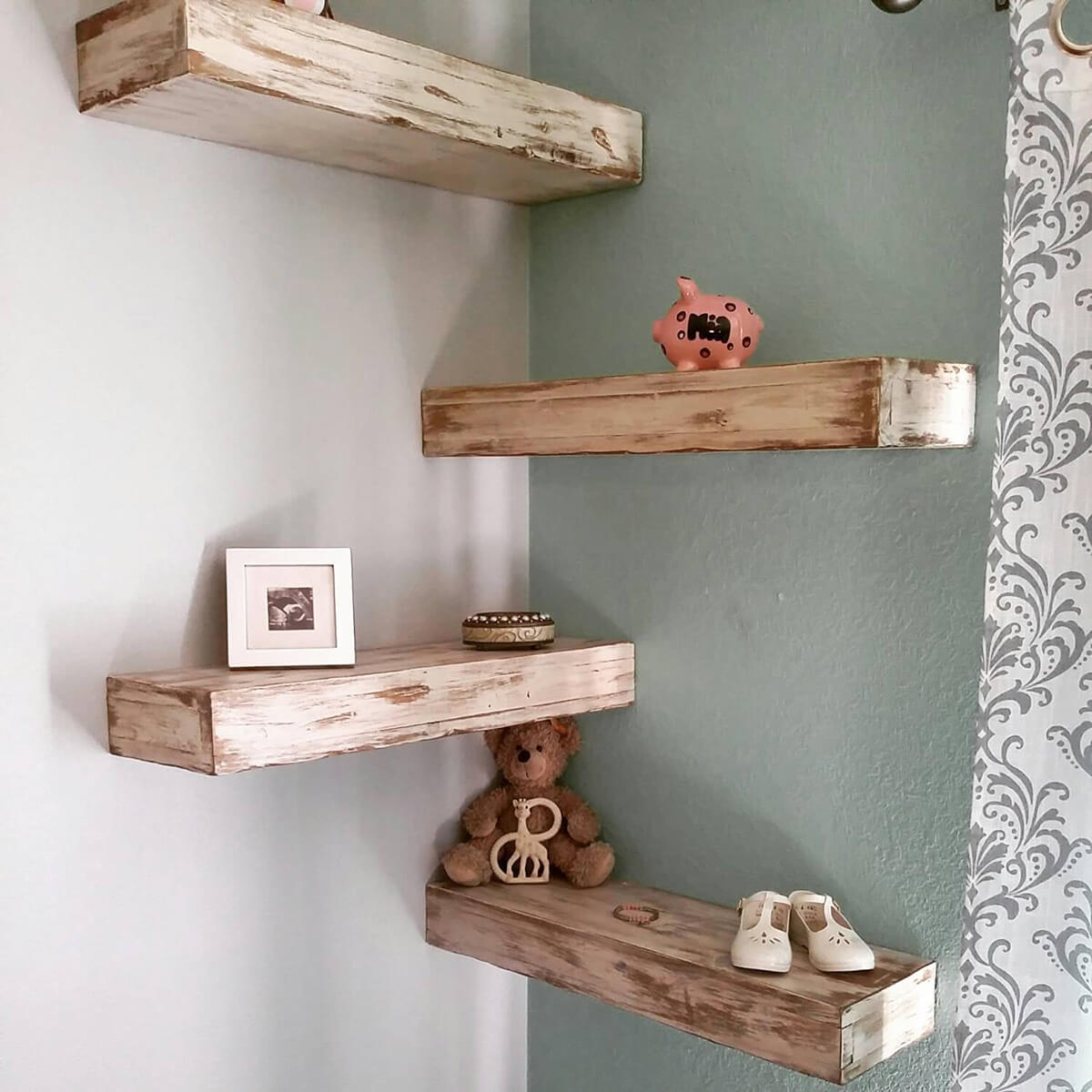 corner shelves