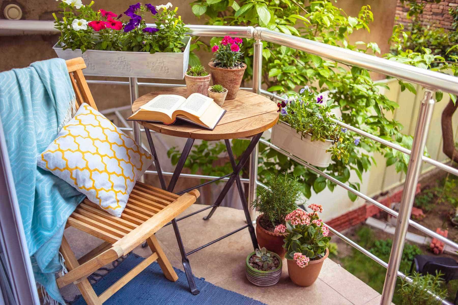 Balcony or Small Garden decoration