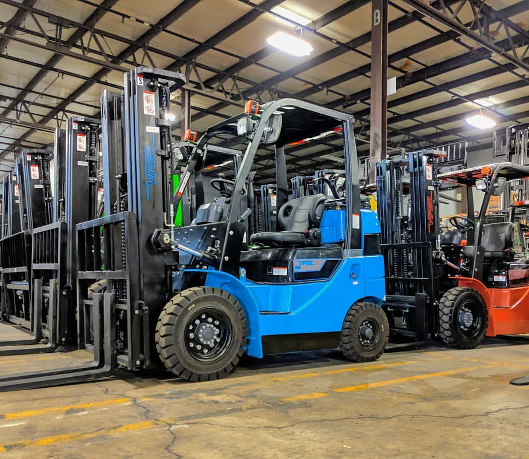 Forklift Rental Company 