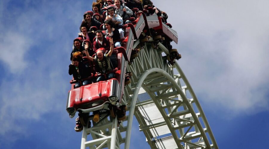 WORLD'S FASTEST ROLLER COASTER IS SUSPENDED