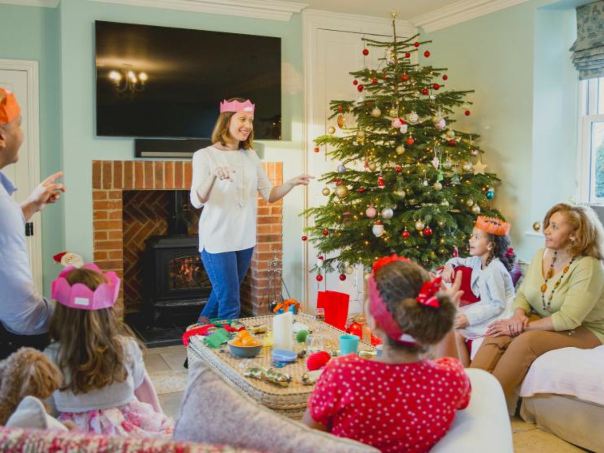 10+ Christmas Party Game Ideas For Adults 2021