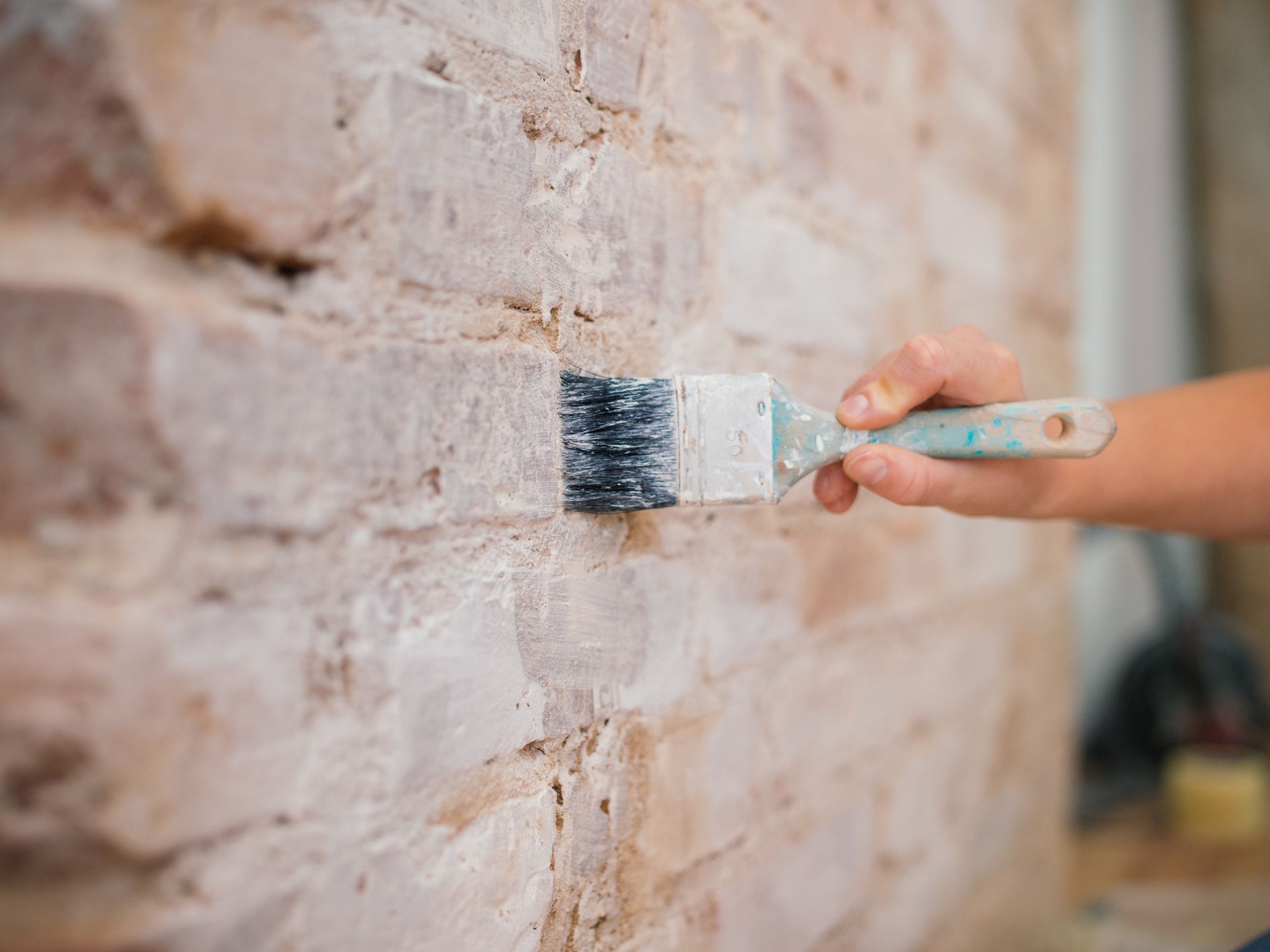 Painting Brickwork 