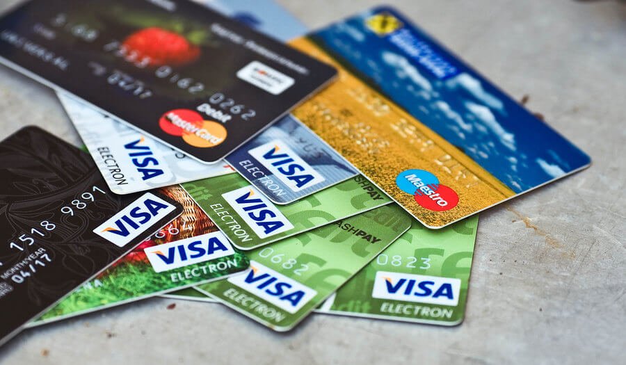 How Many Credit Cards Should You Have 