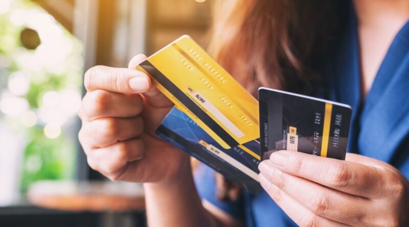 How Many Credit Cards Should You Have