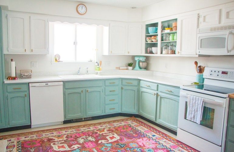 Update Your Old Kitchen Cabinets