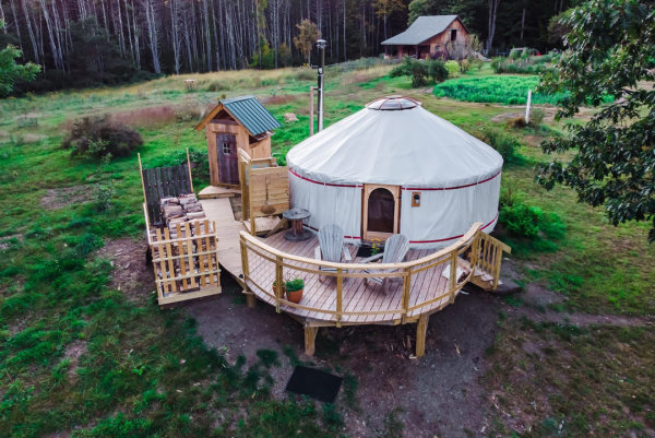 Yurt house 