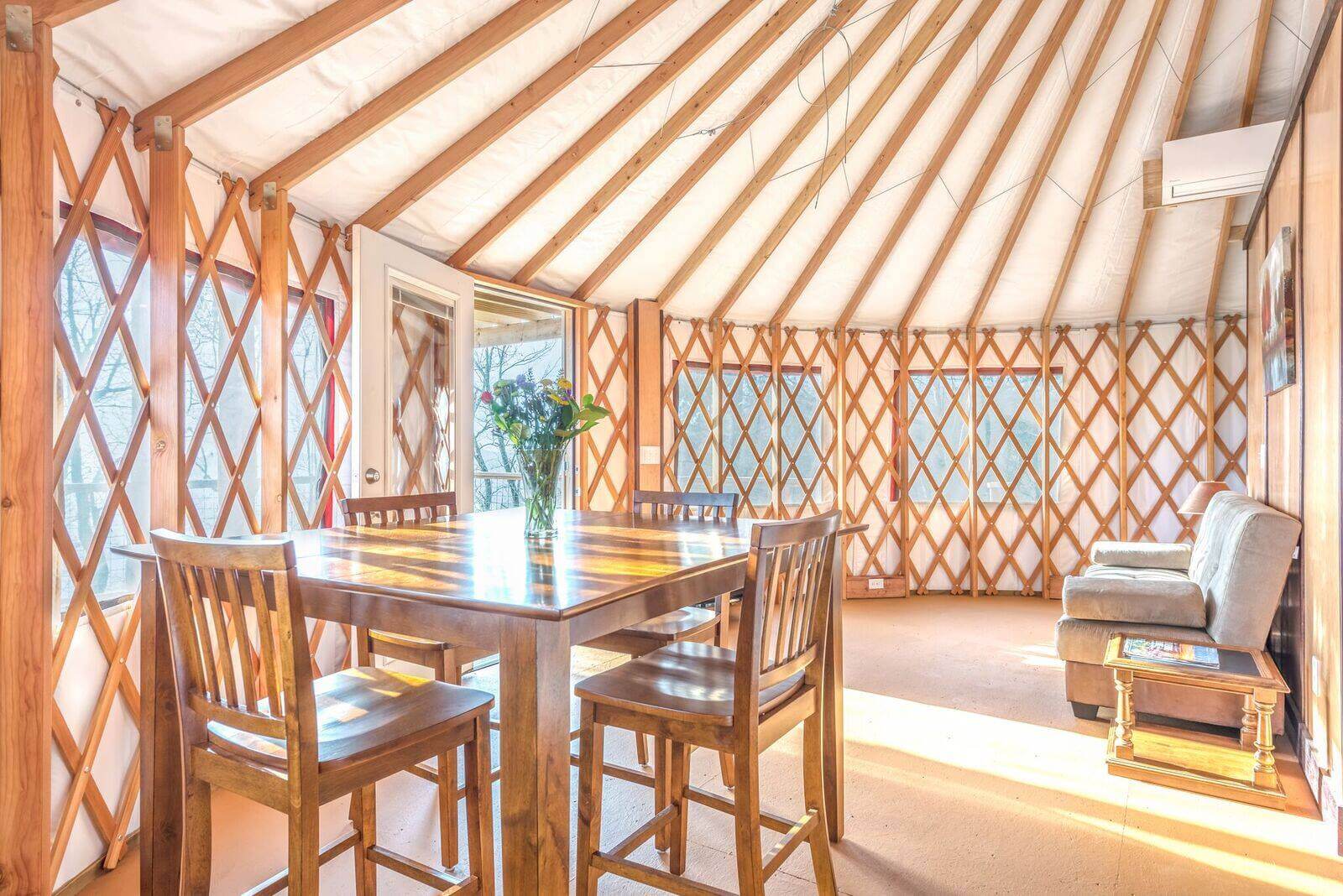 Yurt house 