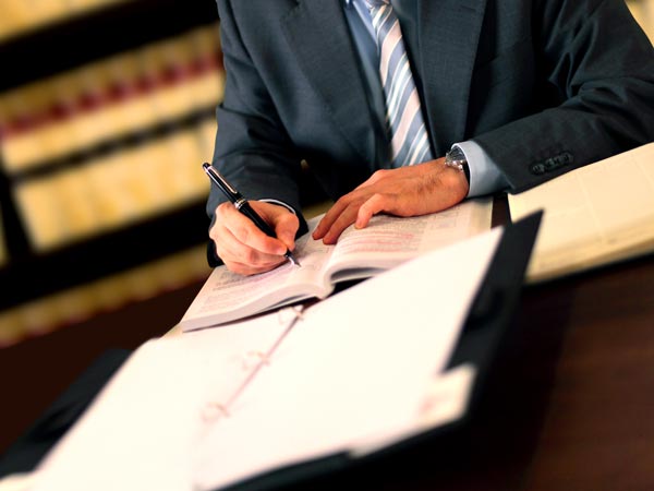 All You Need To Know About Hiring A DUI Lawyer 