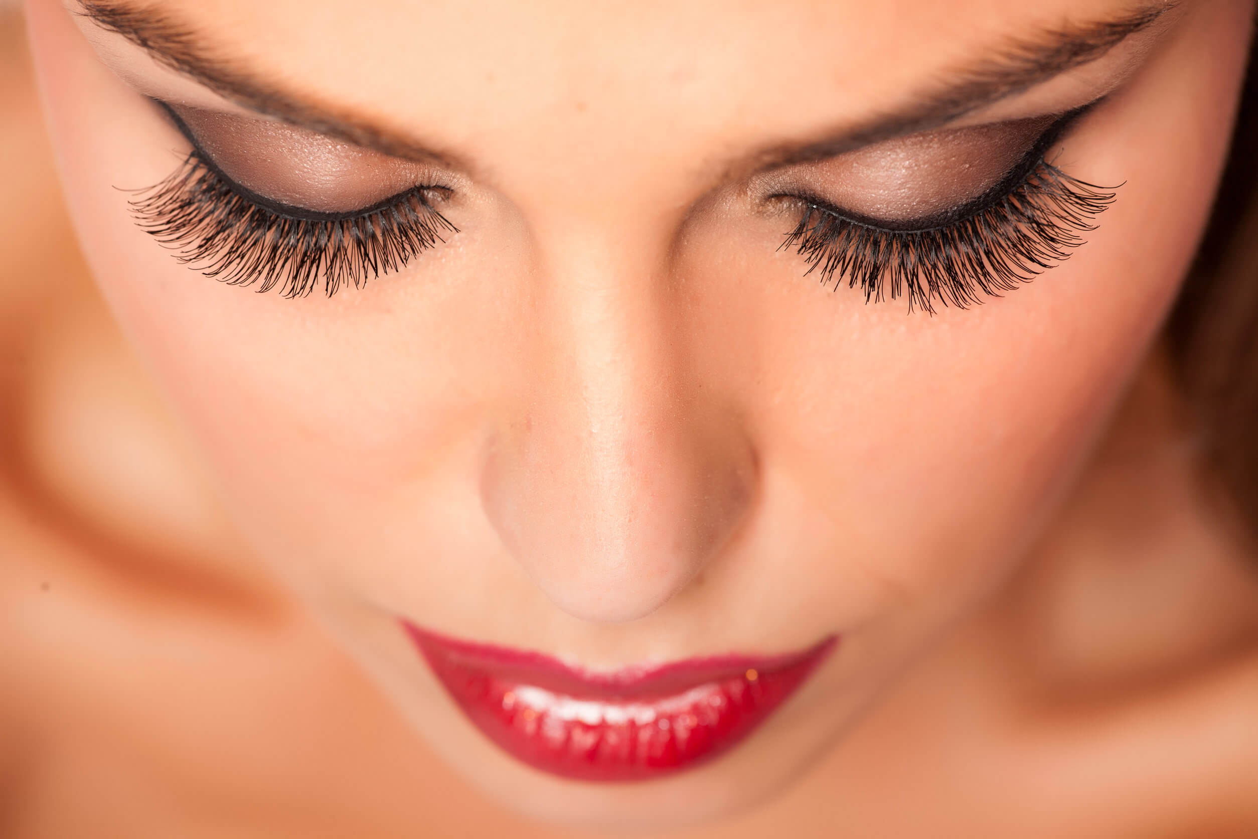 Make Eyelash Extensions Last Longer 