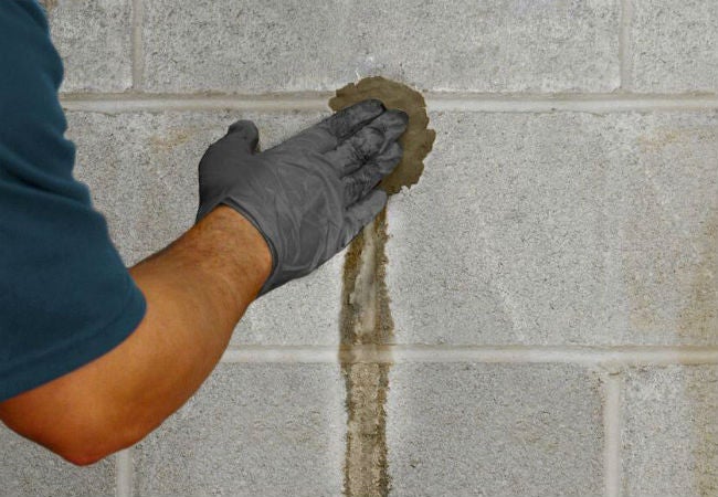 Stop Damp in Basement 