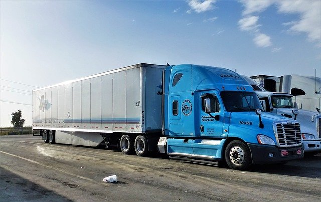 Emergency Freezer Trailer Hire Can Save the Day 