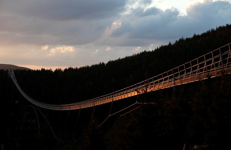 Sky Bridge 