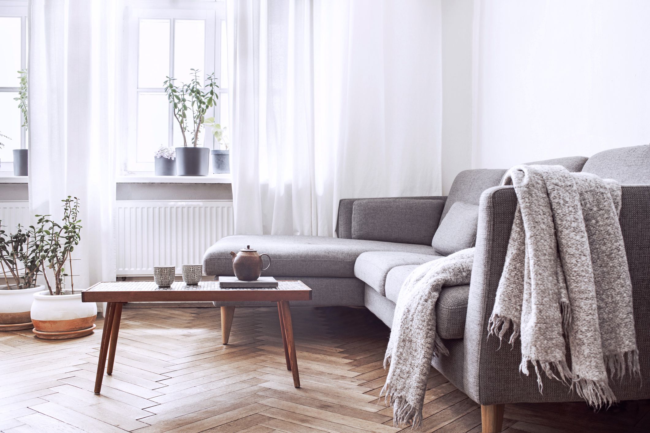 Decorating Your Apartment on a Budget 