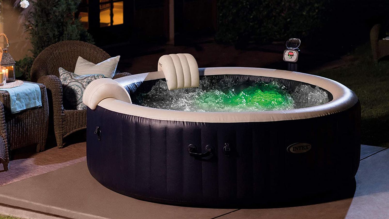 hot tub 