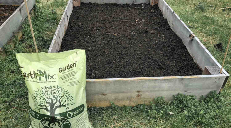 Using Top Soil To Improve Your Outdoor Space