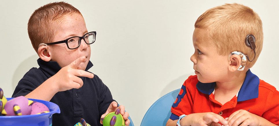 Signs of hearing loss in children Signs of hearing loss in children