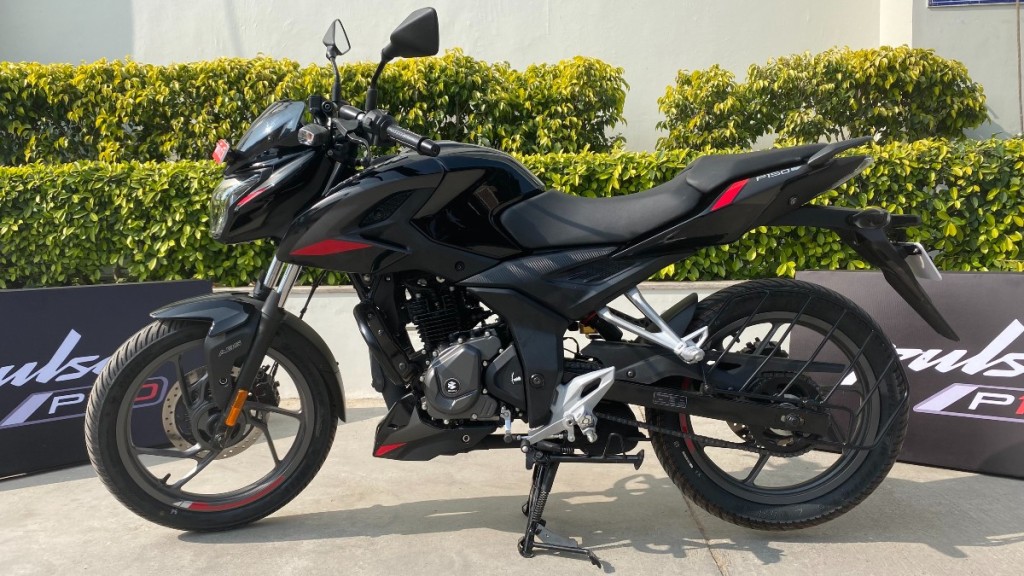 bike Pulsar P150 