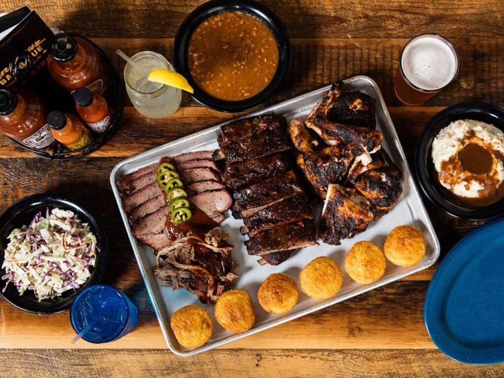 5 Sizzling Favorite Menu Items at the Best Harlem Barbecue Restaurant