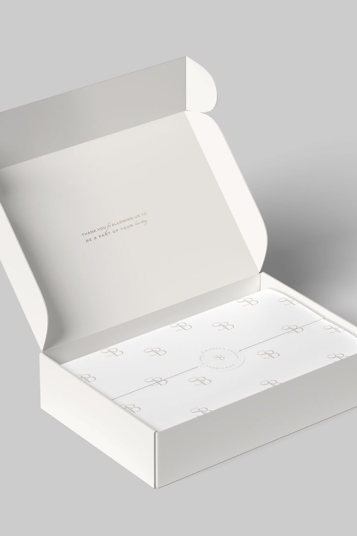 Custom printed White Boxes 