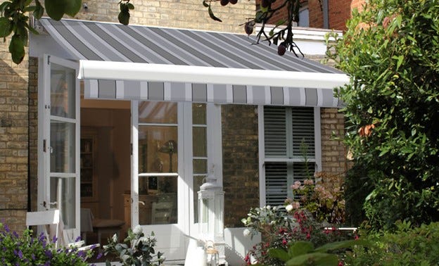 How Awnings Can Reduce Glare and Eye Strain 