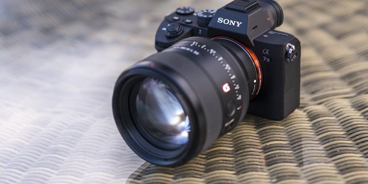 Mirrorless Cameras and Sensor Technology