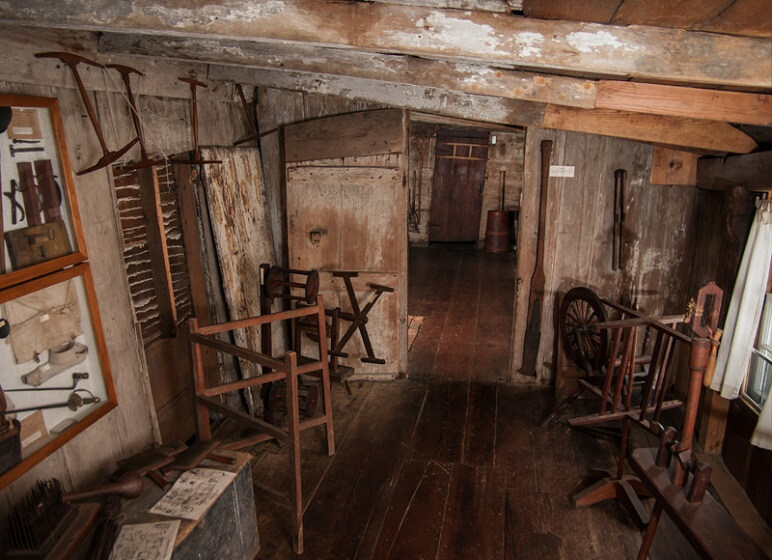 Landing Room with Tools Shelfs Rustic Roof to Door