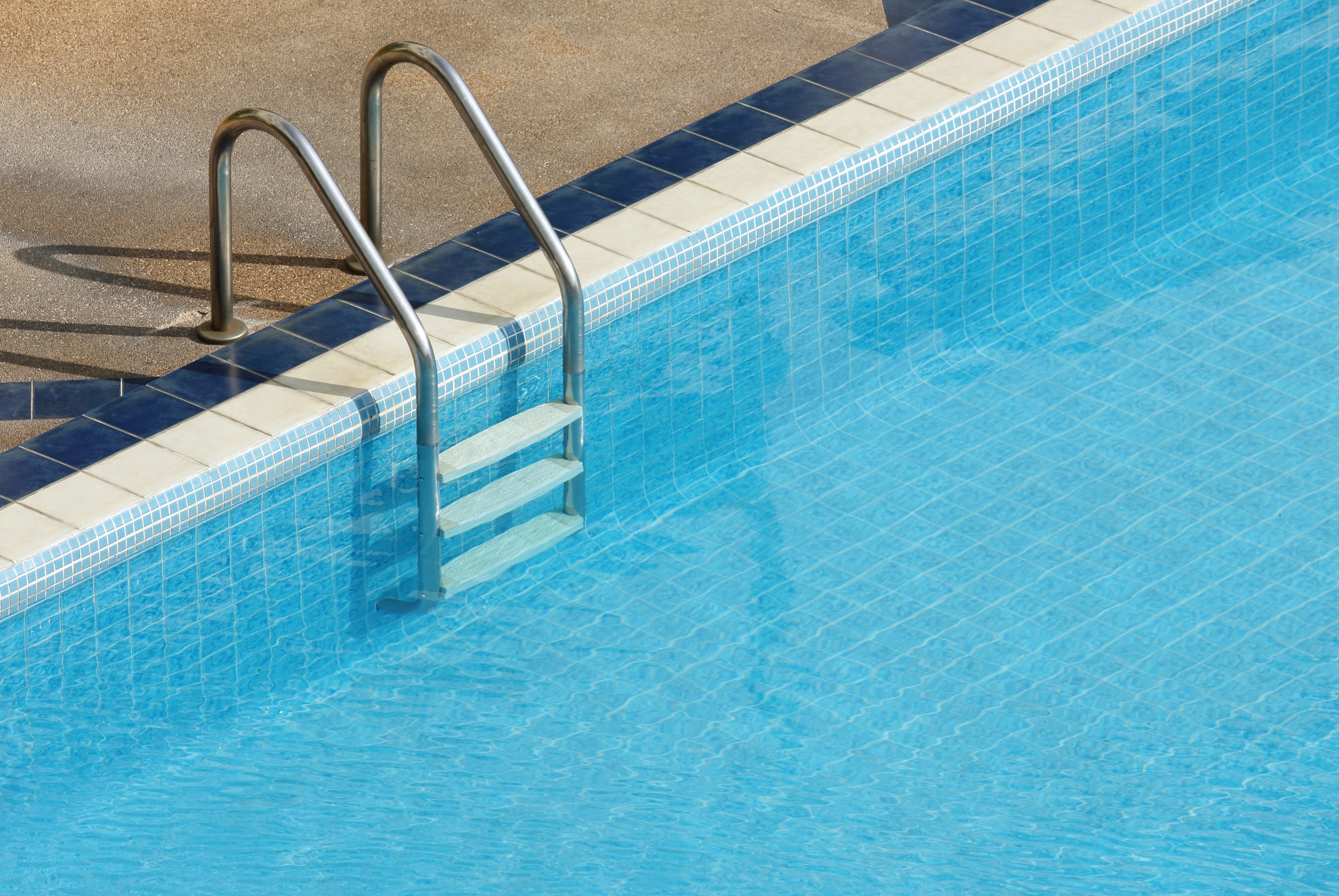 Aesthetic pool