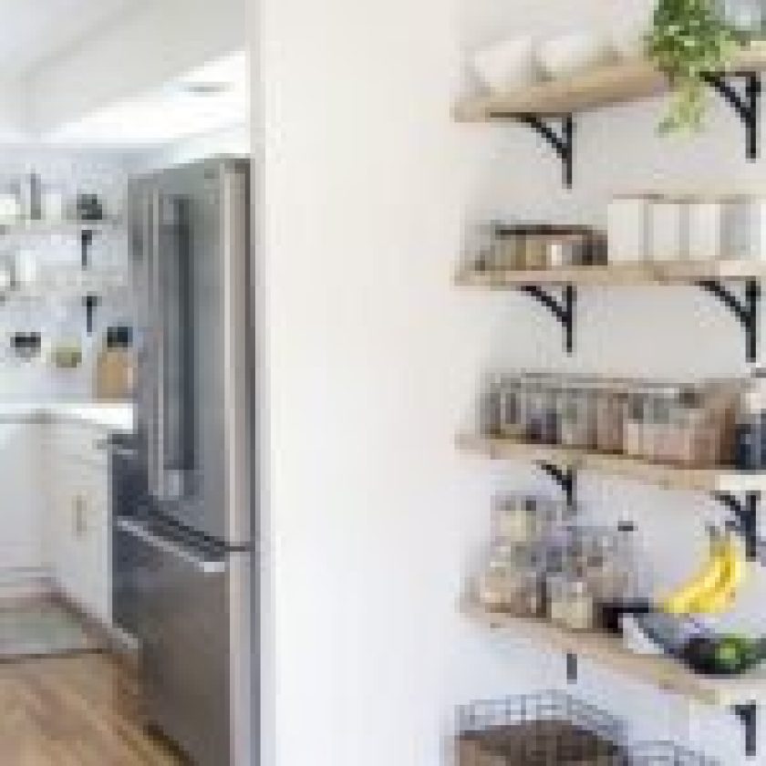 Avoid the Annoying Things About Open Shelving in Kitchen