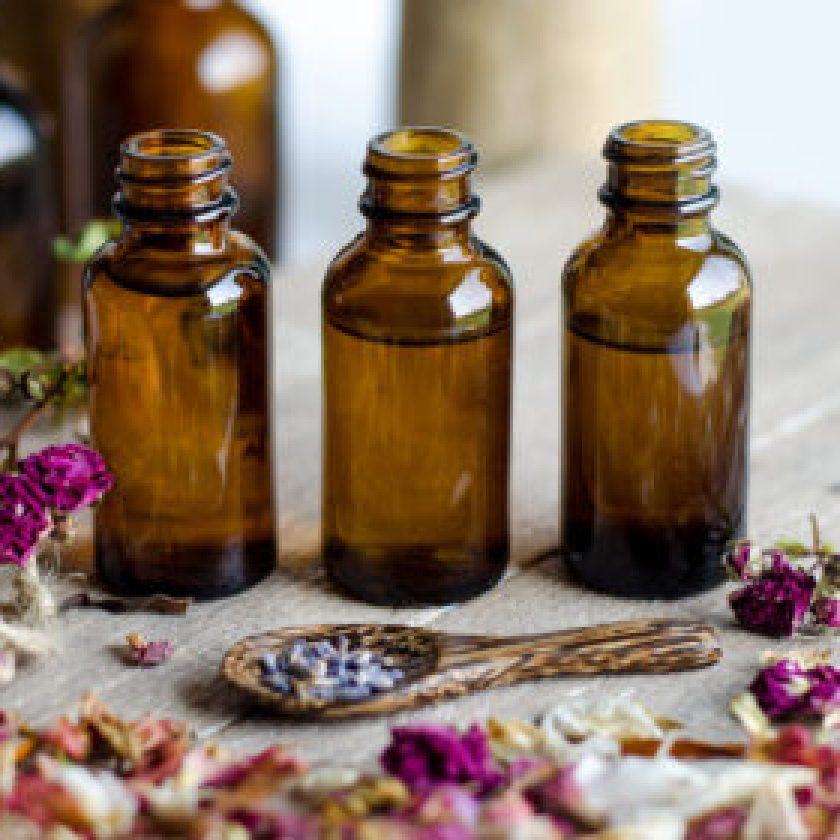 Benefits of Natural Products Over Synthetic Ones
