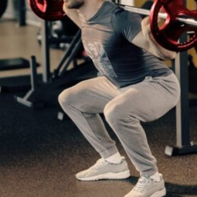 High-Bar and Low-Bar Squat
